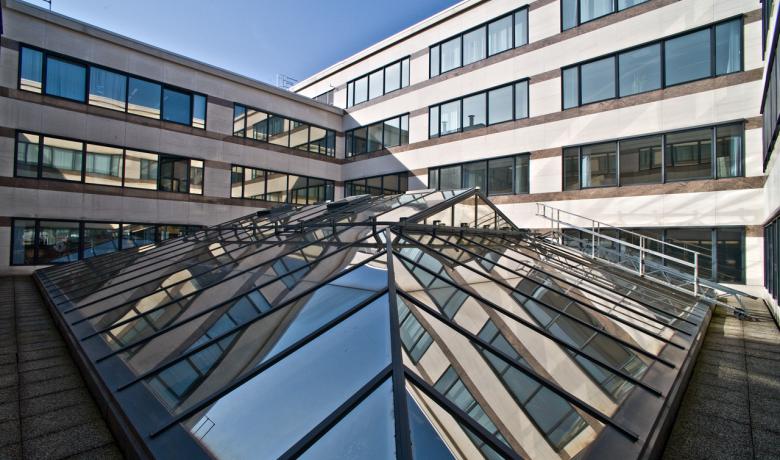 Forzon - glazen dak - glass roof - toiture transparante - BNP Paribas Fortis 