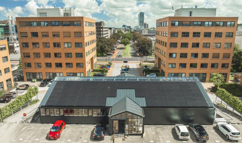 Campus Seven Cities - rooftop restaurant