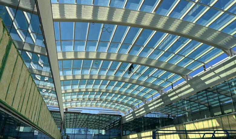 Willy Naessens - glass roof - glasdak - construction by Forzon - Deforche Construction Group