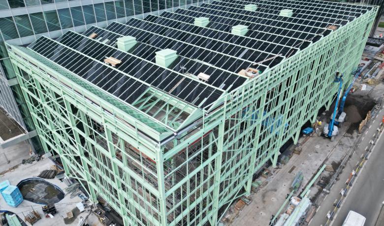 Construction of a glasshouse in Brussels - construction d'une serre à Bruxelles 