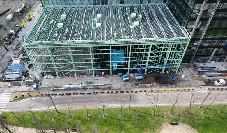 Construction of a glasshouse in Brussels - construction d'une serre à Bruxelles 