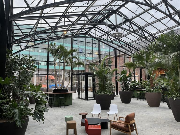 Greenhouse technology in the architecture