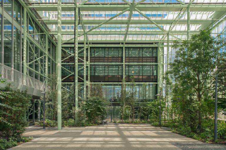 ZIN Brussels - public accessible greenhouse